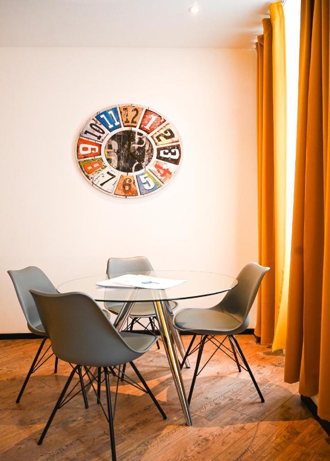 Elegant Apartment Westbahnhof Bécs Kültér fotó